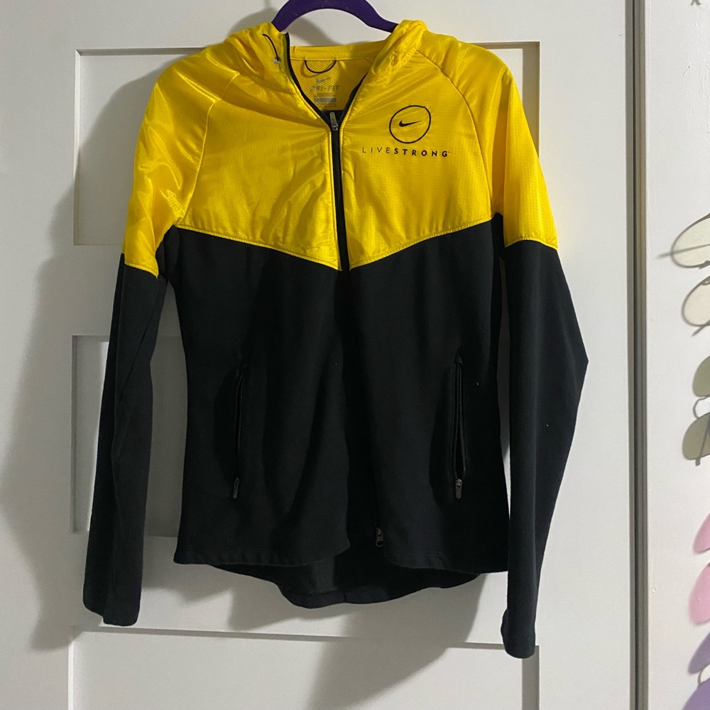 Nike live strong dry for jacket. Worn once, but to small on me